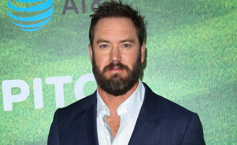 Catriona McGinn: All You Need to Know About Mark-Paul Gosselaar’s Family Life